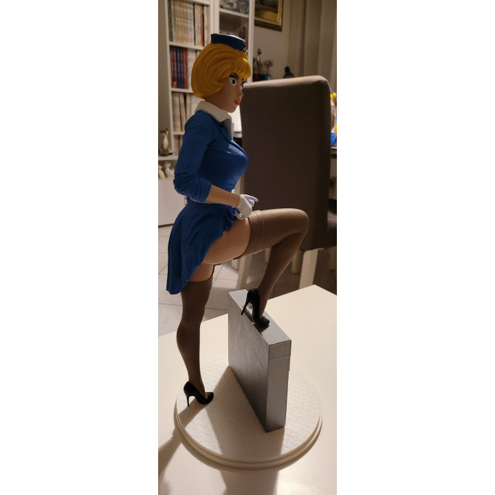 Figurine Sexy Style Natacha Hotesse de l'Air Sexy XXL 45 cm en Résine