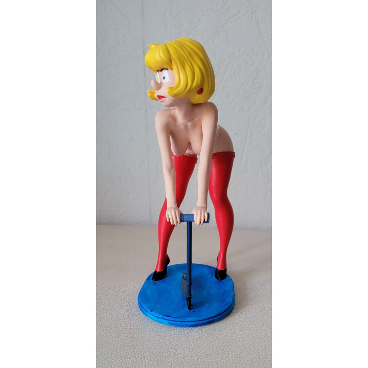 Sexy figurine in the style of Maman Boule and Bill Carine on a scooter