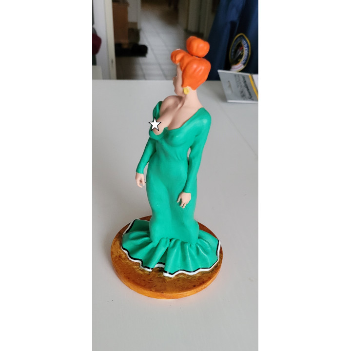 Figurine Sexy Style Madame Agecanonix Asterix 21 cm en resine