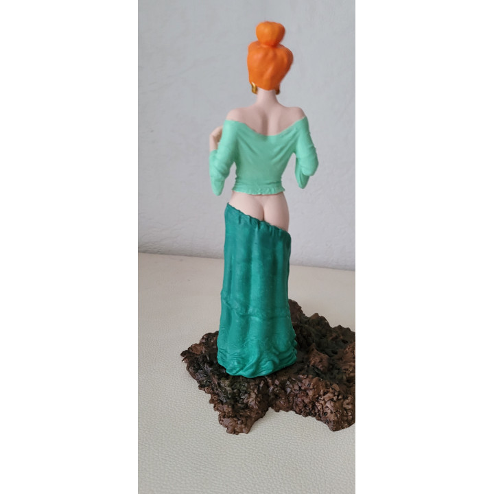 Figurine Sexy Style Madame Agecanonix fait un Strip Tease Asterix 21 cm en resine