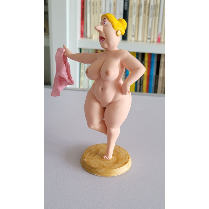 Figurine Sexy Style Iélosubmarine fait son strip tease Asterix 15cm en Résine