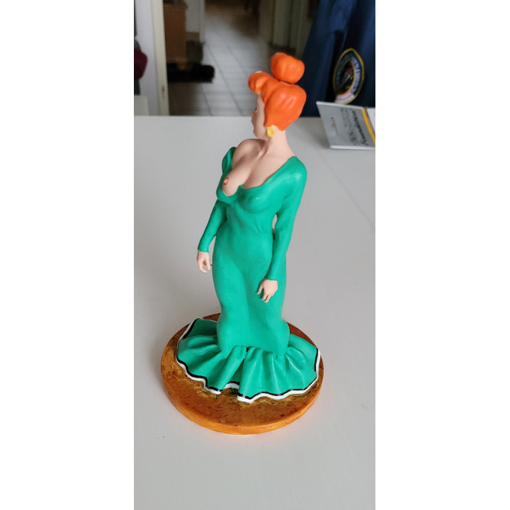 Figurine Sexy Style Madame Agecanonix Asterix 21 cm en resine