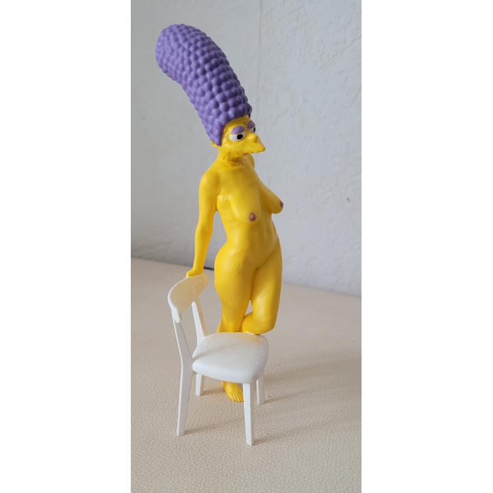 Sexy Jacqueline Bouvier Figurine - Marge Simpson's Mother - Resin