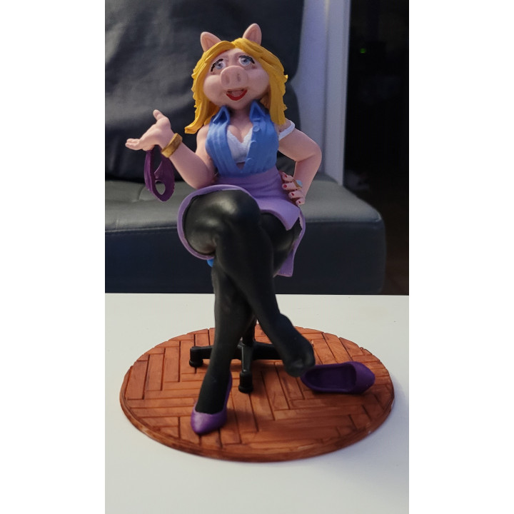 Figurine Sexy  Miss Peggy Pin Up Muppet Show en Résine