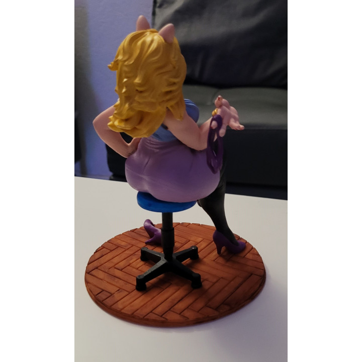 Figurine Sexy  Miss Peggy Pin Up Muppet Show en Résine