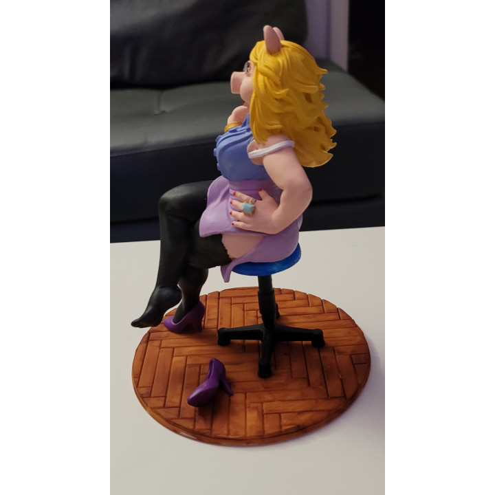 Figurine Sexy  Miss Peggy Pin Up Muppet Show en Résine